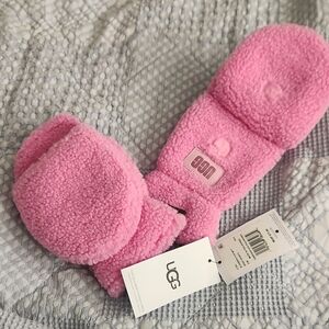 UGG Cozy Womens Mittens in Pink S/M